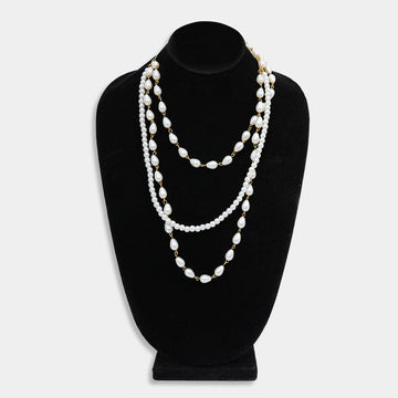 Elegant Pearl Mala