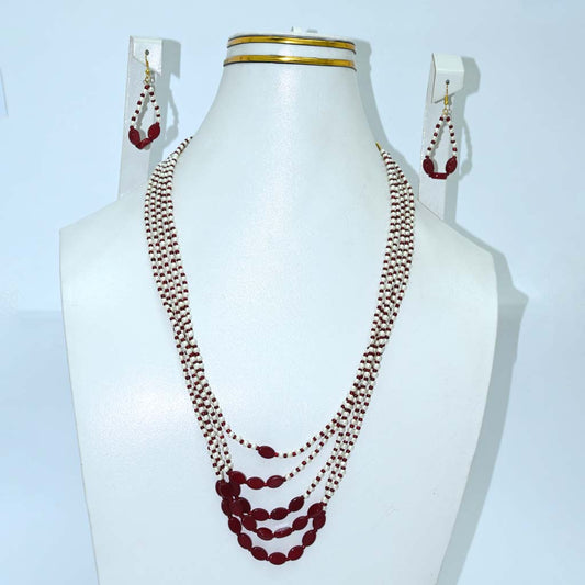 Traditional Pearl Beads Necklace