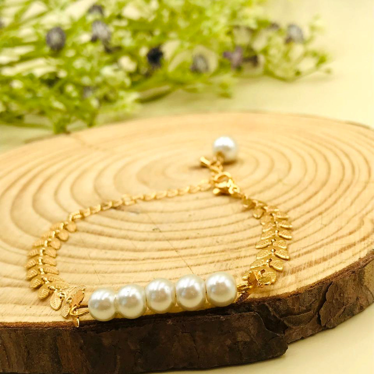 Decorated Leaves & Pearls Golden Bracelet