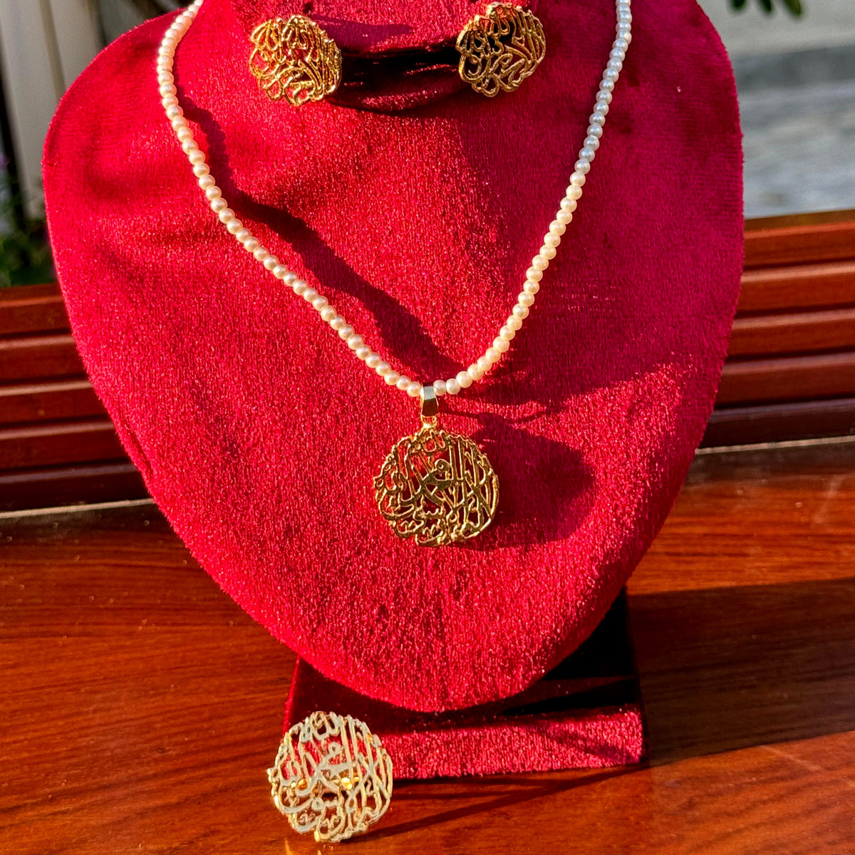 Calligraphy Pearl Chain, Earrings & Ring Set