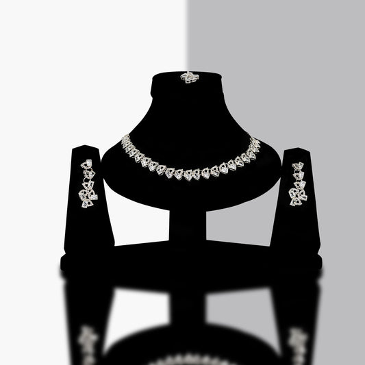 Emerald Teardrop Sequare Necklace