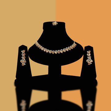 Emerald Teardrop Sequare Necklace