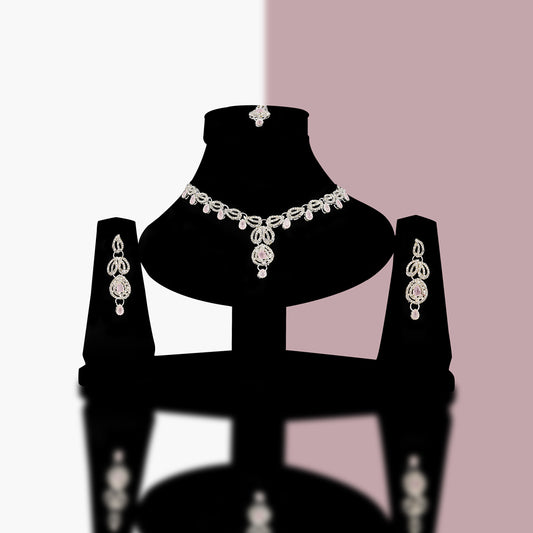 Shimmering Rhinestone Necklace