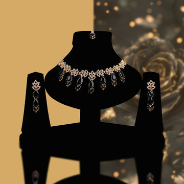 Premium Water Dropped Necklace