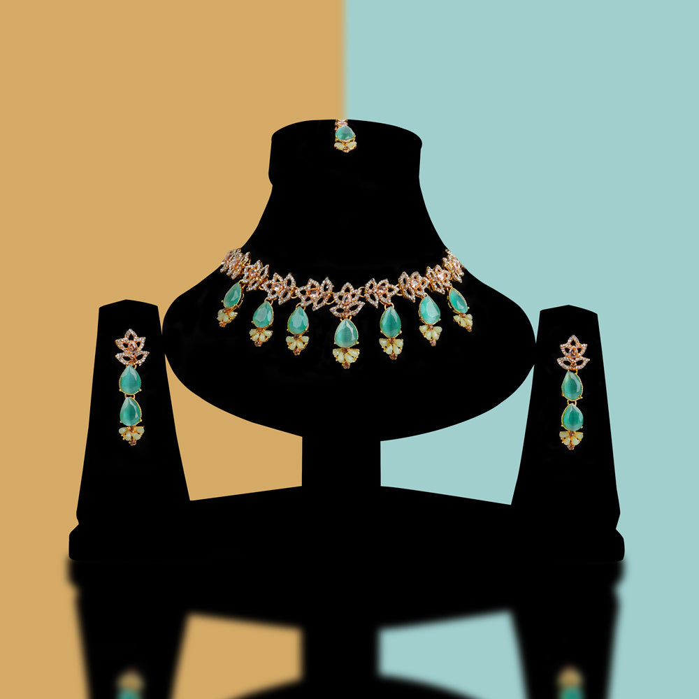 Premium Water Dropped Necklace