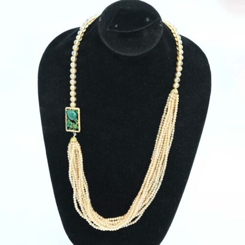 Emerald Rishna Pearl Mala