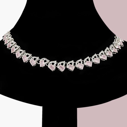 Emerald Teardrop Sequare Necklace