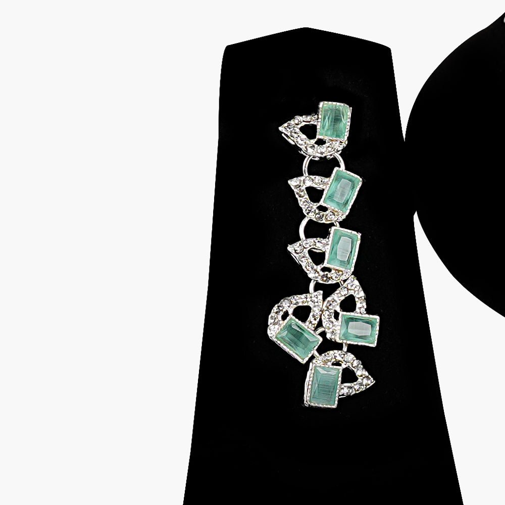 Emerald Teardrop Sequare Necklace - Image 3