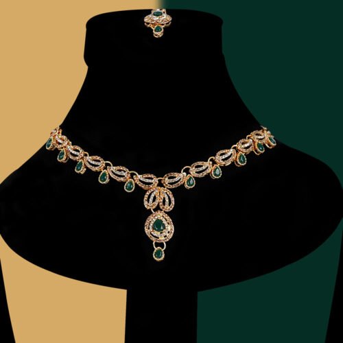 Exclusive Rhinestone Necklace