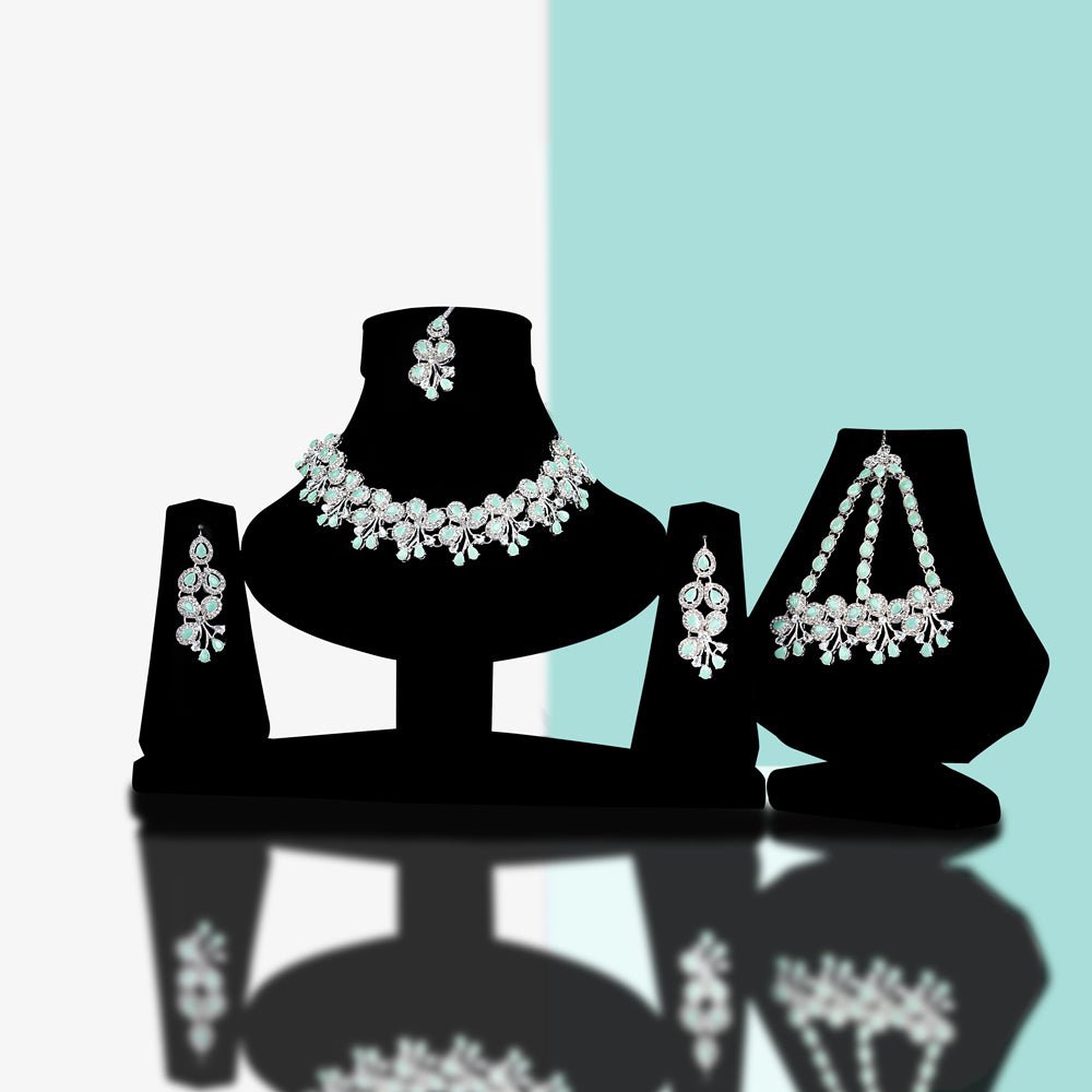 Exquisite Antique Style Bridal Set